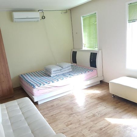 Guesthouse 710 In Haeundae Busan Ngoại thất bức ảnh